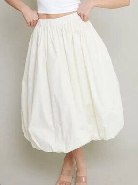 Cute White bubble skirt